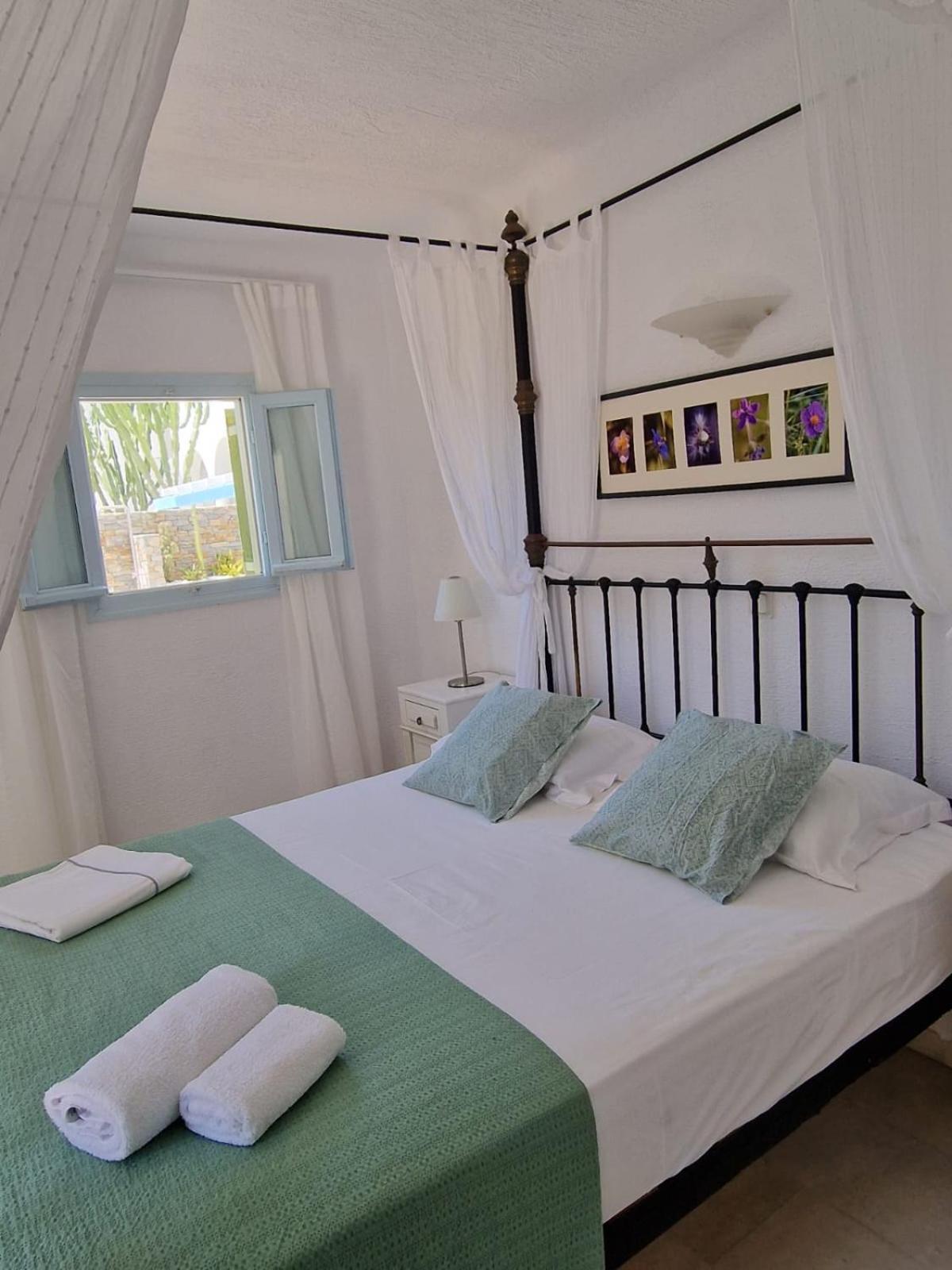 Anthos Apartments 나오우사 외부 사진